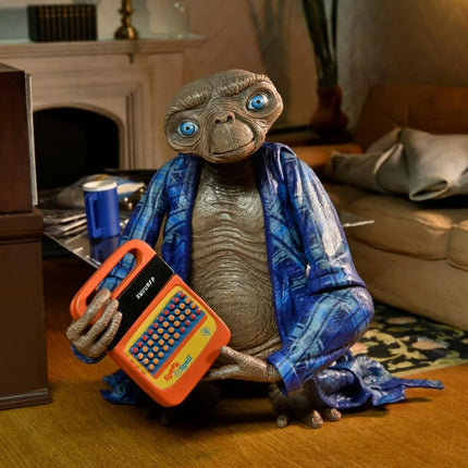 NECA 40th Anniversary Ultimate Telepathic E.T.