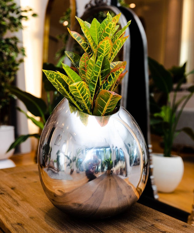 Nico - Brass Floor Planter (Multiple Sizes)