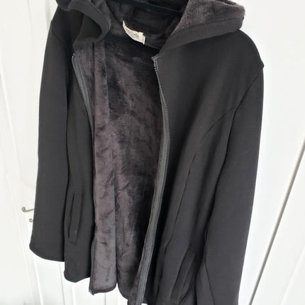 2-in-1 Fleece Baby Carrying Hoodie