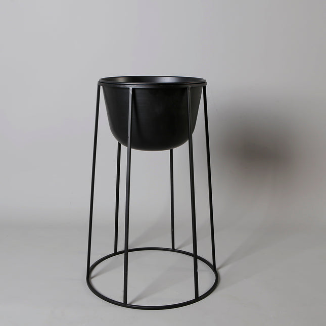 Fazel Black Raised Metal Pot Planter 2’