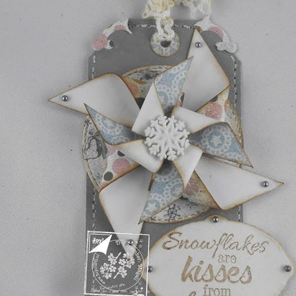 Joy! Crafts Dies - making flowers