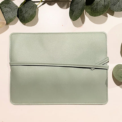 Travel Brush Set Holder