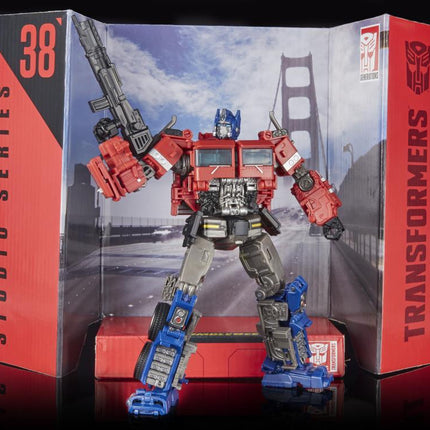 Transformers Studio Series 38 Voyager Optimus Prime