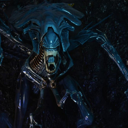 Aliens Xenomorph Queen Deluxe Action Figure