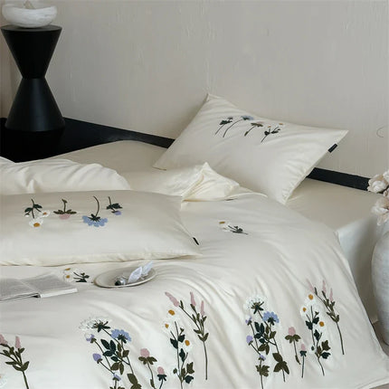 Royal Retreat Daisy Floral Embroidery 1000 TC Cotton Duvet Set - White