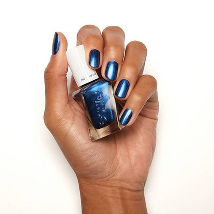 Essie Gel Couture Front Page Worthy