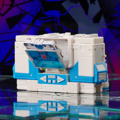 Hasbro - Transformers Generations Shattered Glass Collection Soundwave - Exclusive