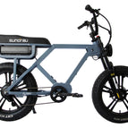 Moon Black / Rear-drive