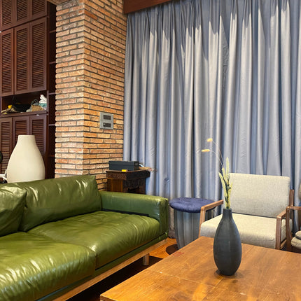 Black Vase Collection