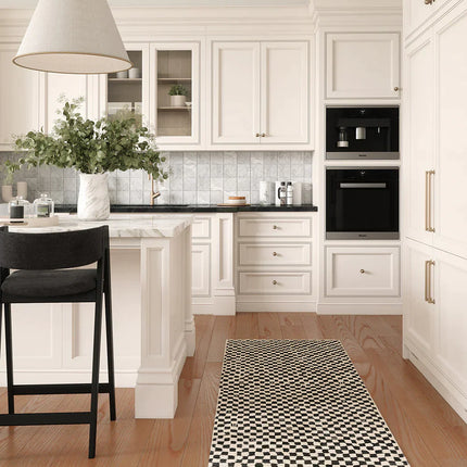 Metro Checkered Black & White Rug