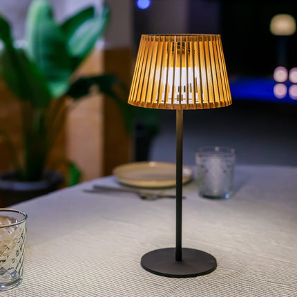 Okinawa<br> Solar-charged Table Lamp