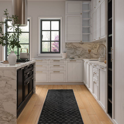 Sando Black Grey Rug