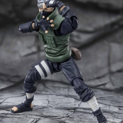 Naruto: Shippuden S.H.Figuarts Kakashi Hatake (Famed Sharingan Hero)