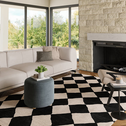 Trestres Checkered Black & Ivory Rug