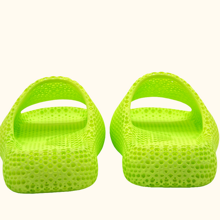 SOLE 3D Printed Athletic Recovery Slippers