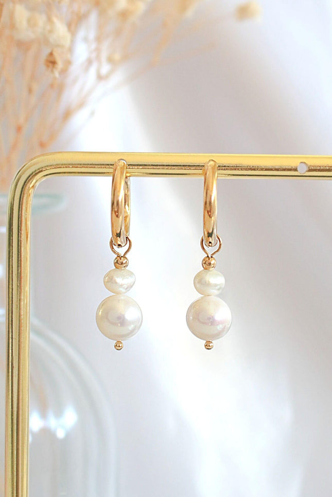 Minimalist Pearl Earrings.....