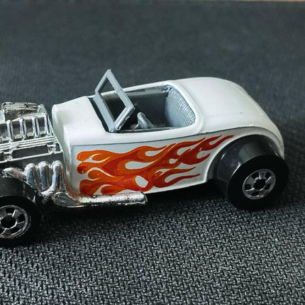 Hot Wheels Basic Car Mainlines